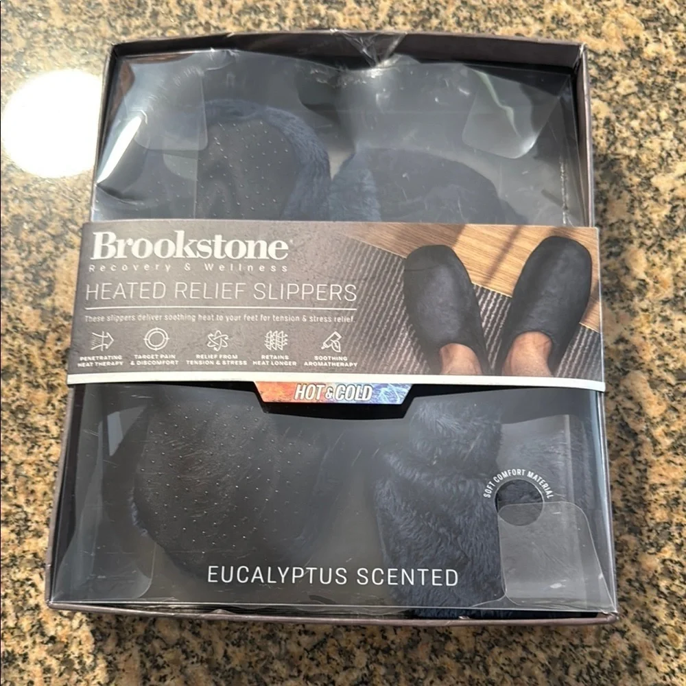 Brookstone Eucalyptus Scented Heated Slippers - Dark Gray